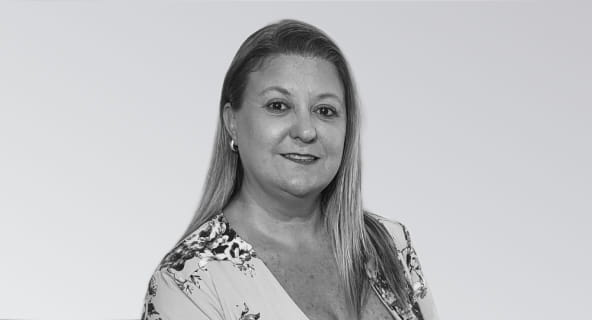 Conheça a advogada Evelyn Gil Garcia